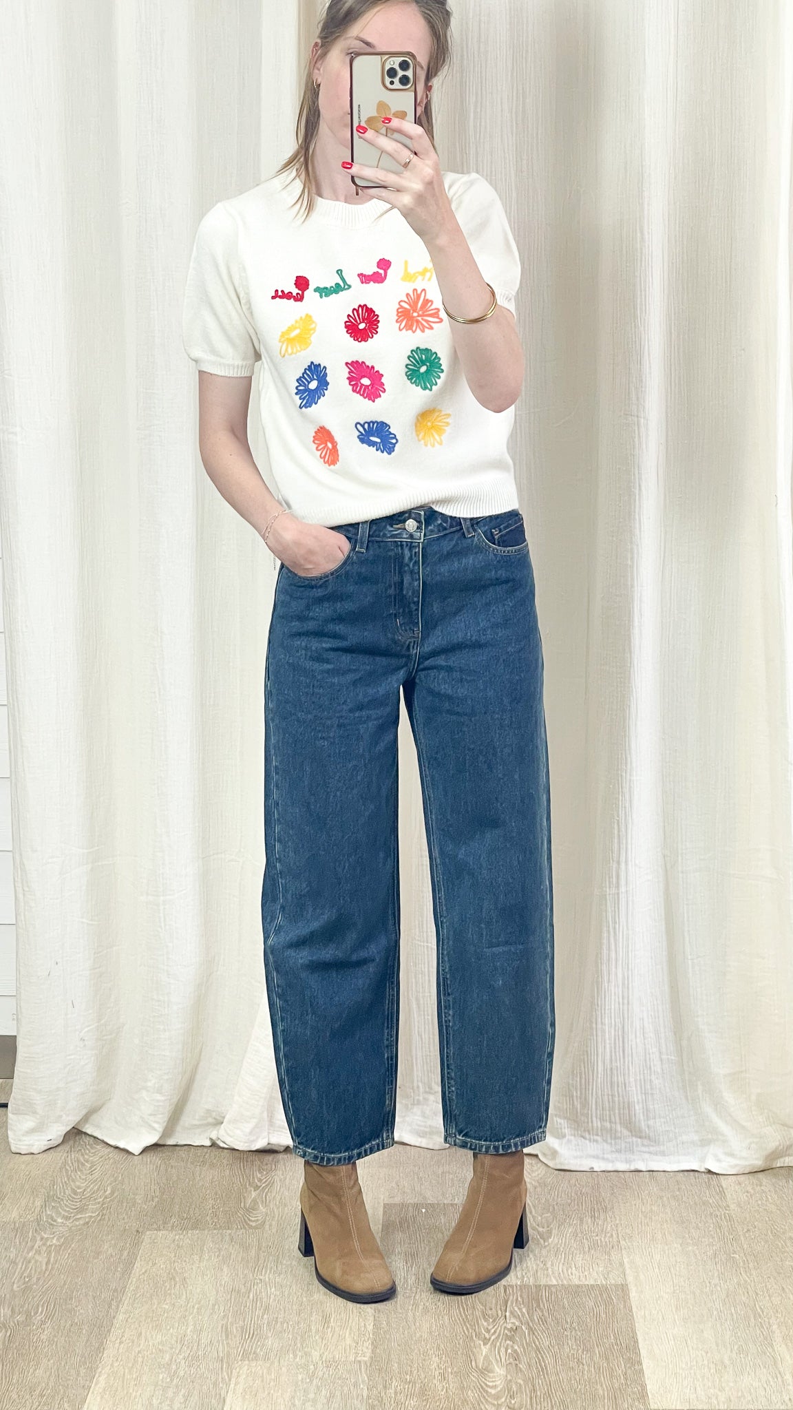 Jean Bony Oraije coupe barrel, silhouette complète avec talons