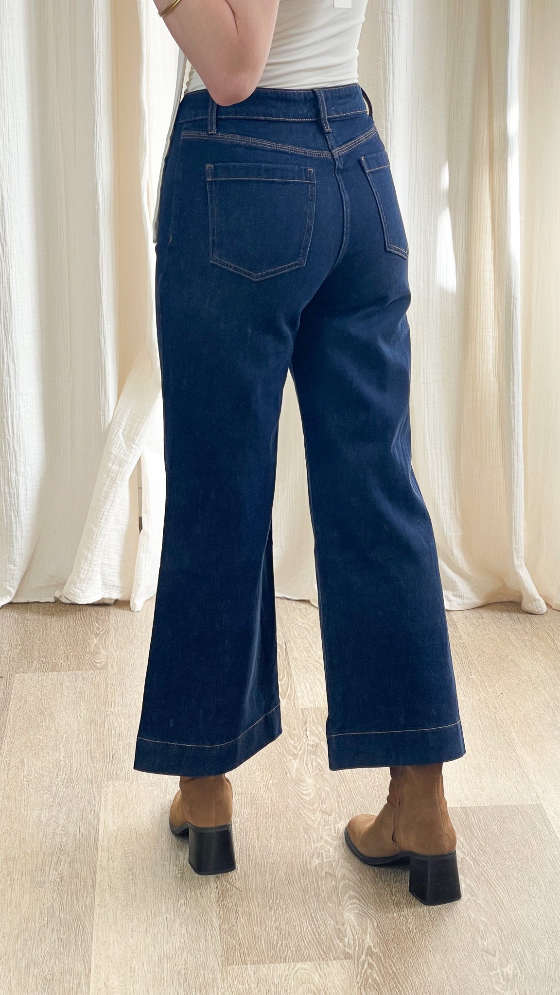 Jean Gasparette Oraije coupe wide taille haute, vue de dos