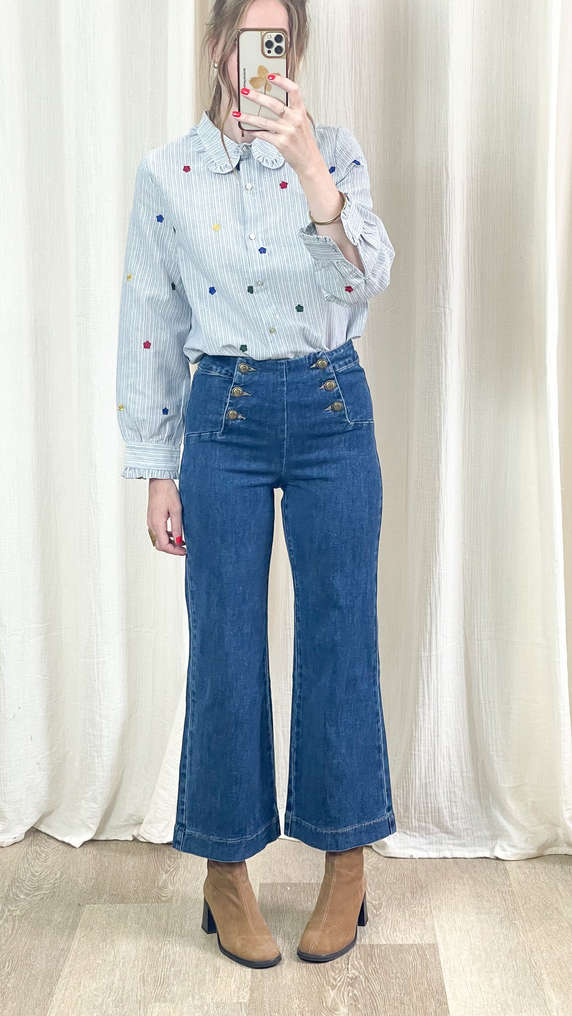 Jean Victorine Oraije coupe wide à pont, silhouette complète portée, bleu