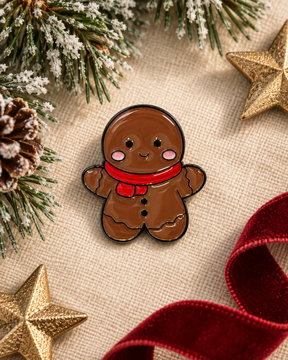 Pin's émaillé pain d'épice kawaii avec écharpe rouge, accessoire bijou fantaisie Noël pour veste ou sac femme