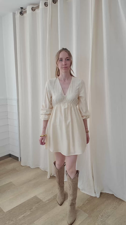 Robe Penny - Robe bohème écrue à broderies florales