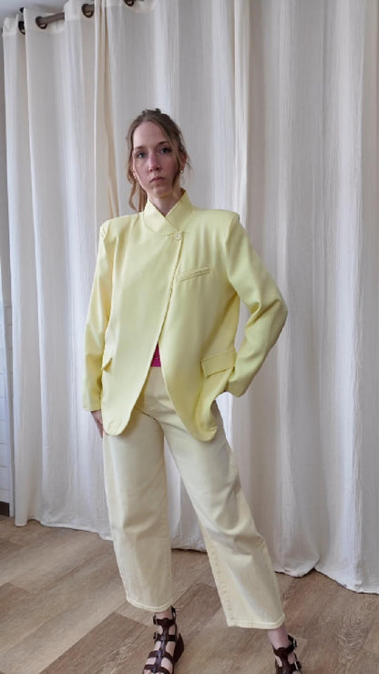 Blazer Valya – Blazer femme col montant coupe structurée