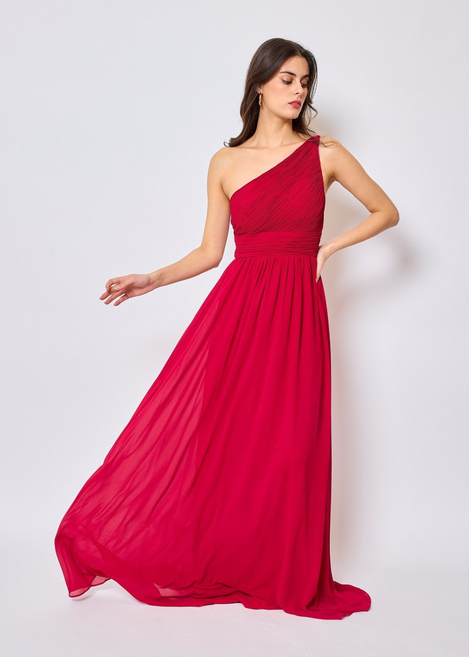 Robe Elsie rouge robe longue de cérémonie en mousseline avec jupe fluide et taille marquée