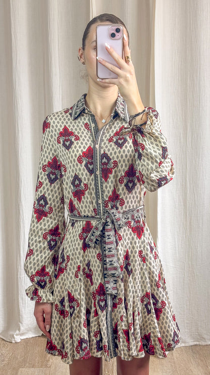 Robe bohème imprimée détail haut col chemise ceinture
