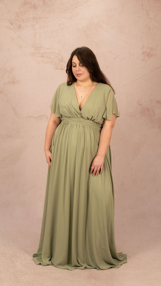 Robe longue grande taille vert sauge Tacha coupe empire fluide idéale cérémonie
