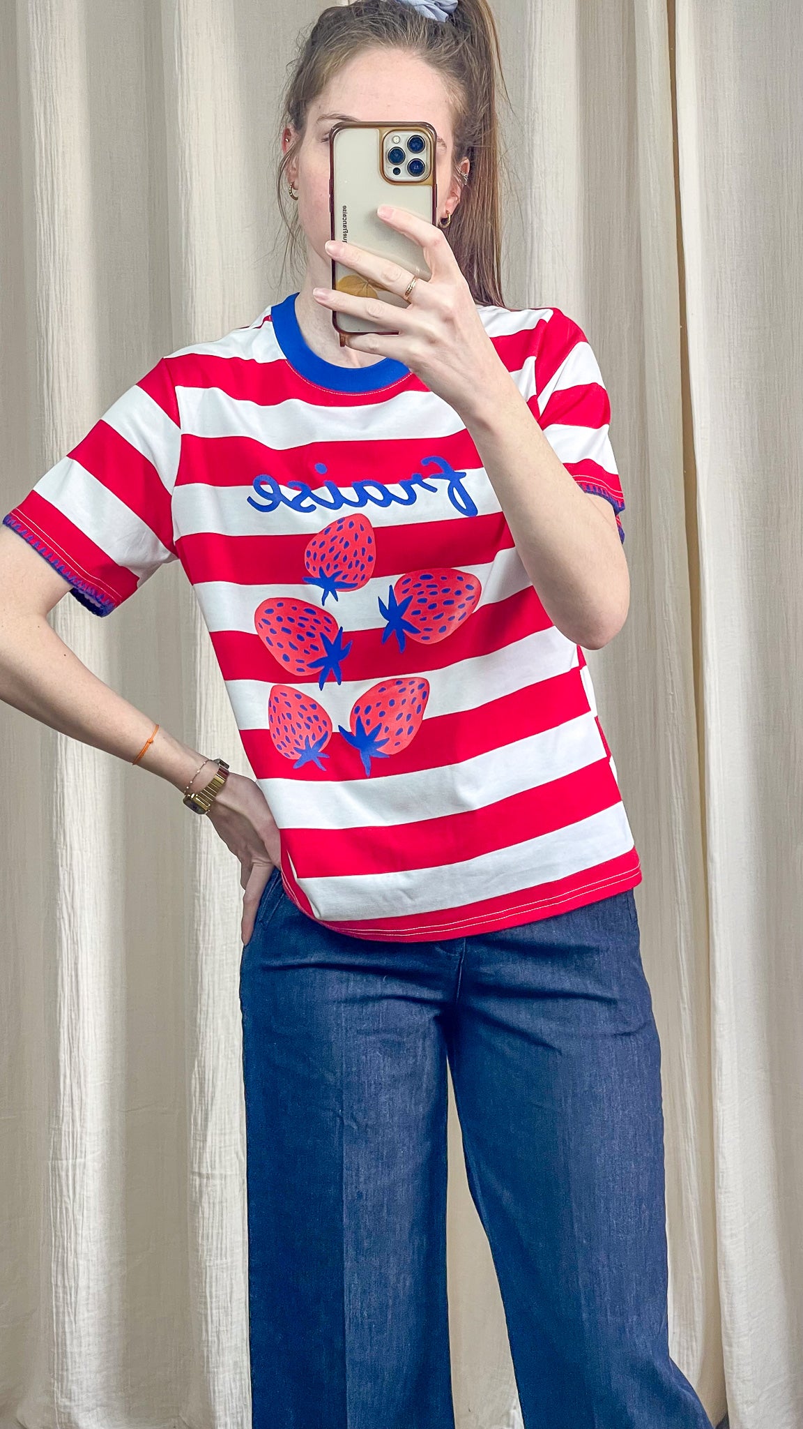 T-shirt rayé rouge femme imprimé fraises coupe droite manches courtes